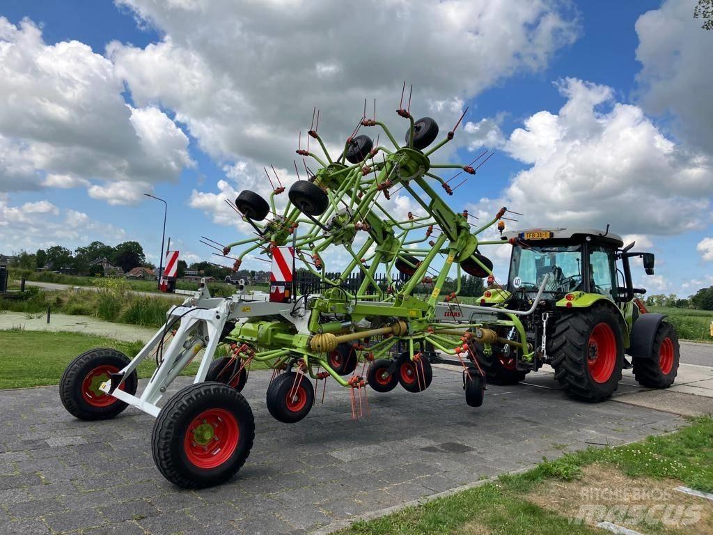 CLAAS Volto 1300 T Raker og høyvendere