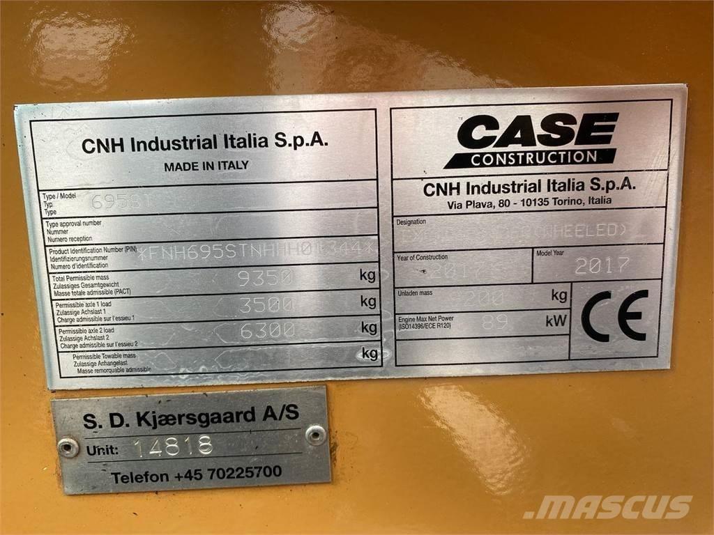 CASE 695 ST Traktorgravere