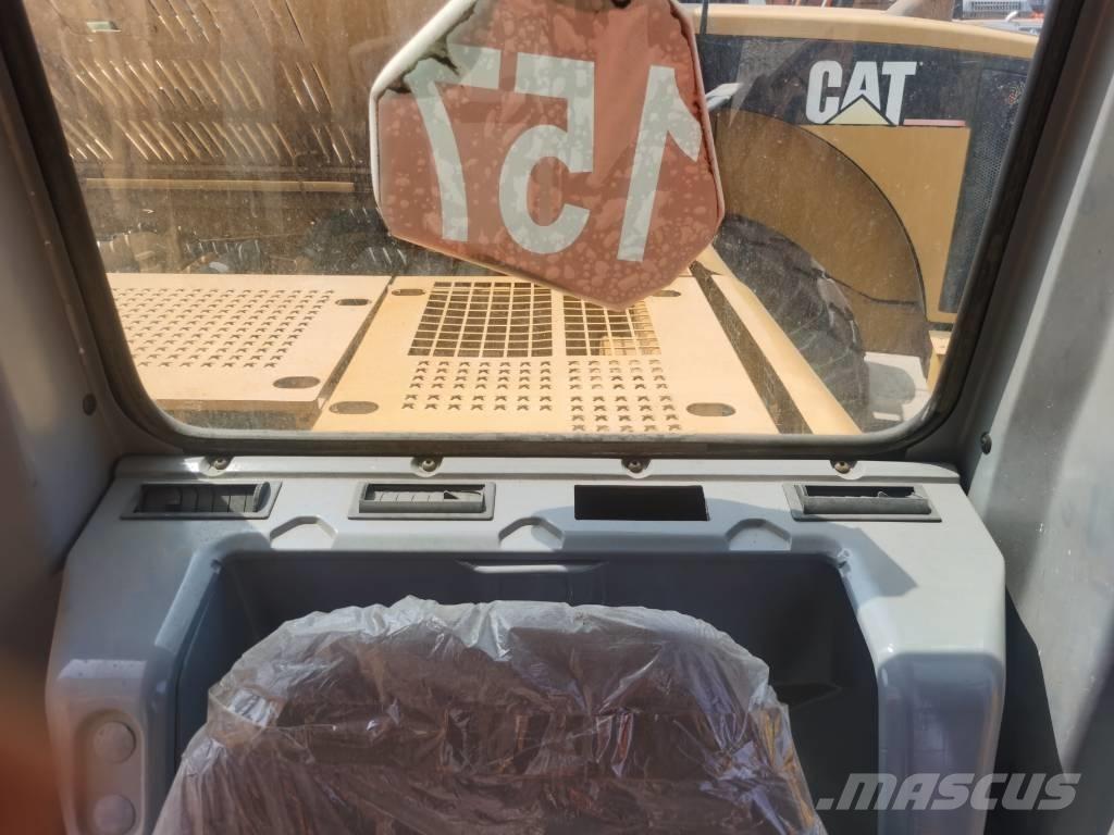 CAT 320 C L Beltegraver