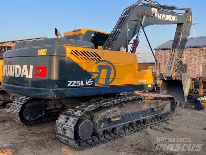 Hyundai 225VS Beltegraver
