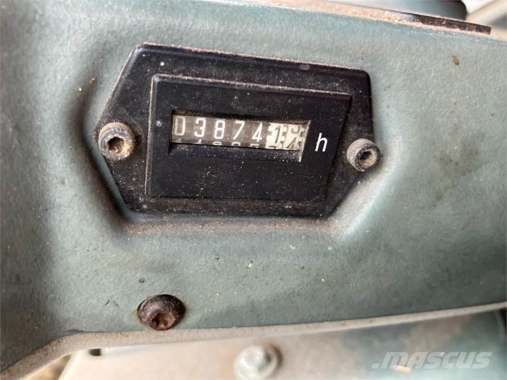 CAT 906 Hjullastere