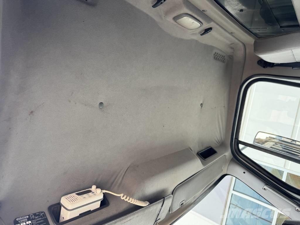 Freightliner M2 Tippbil