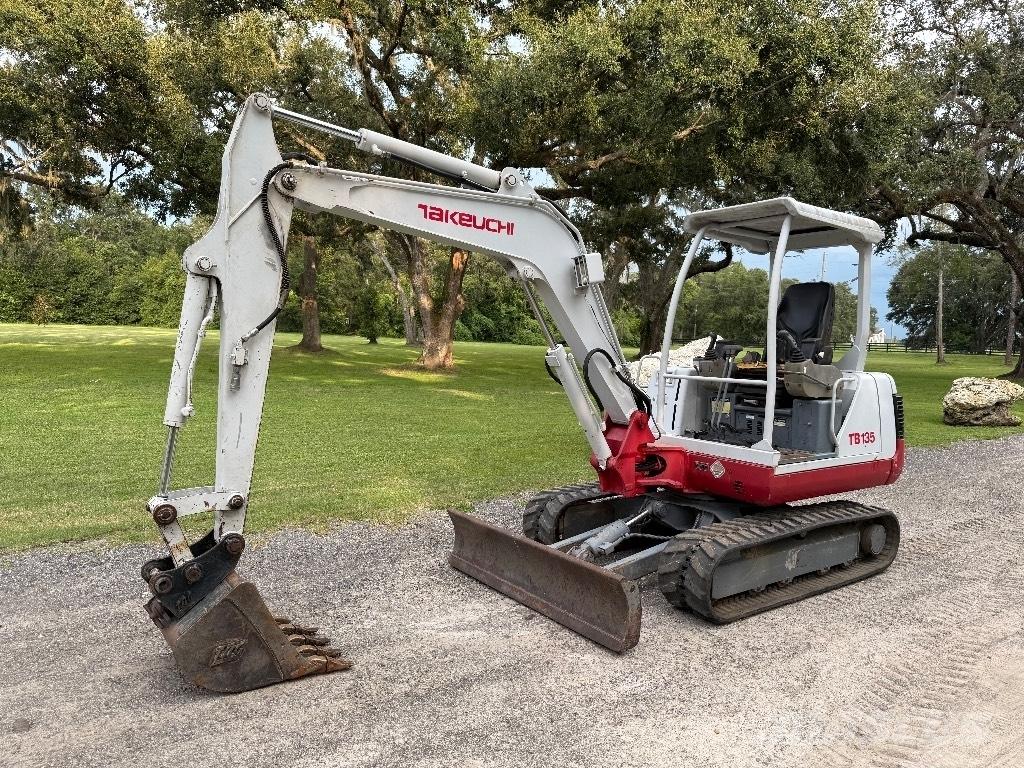 Takeuchi TB 135 Minigravere <7t