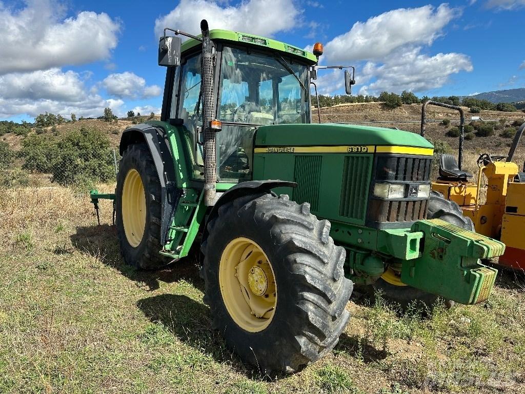 John Deere 6810 Traktorer
