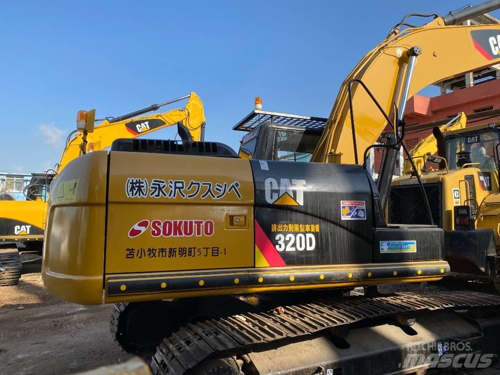CAT 320 D Beltegraver