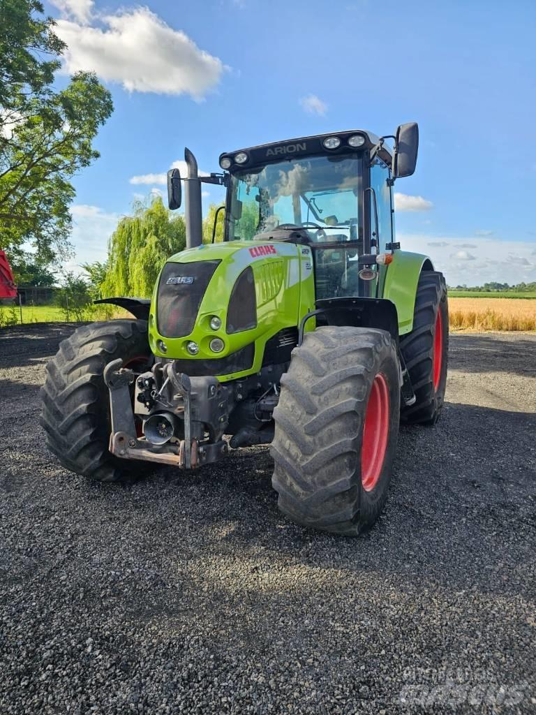 CLAAS ARION 630 CIS Traktorer