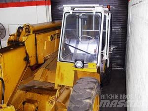 JCB 530B-4HL Terrenggående gaffeltruck