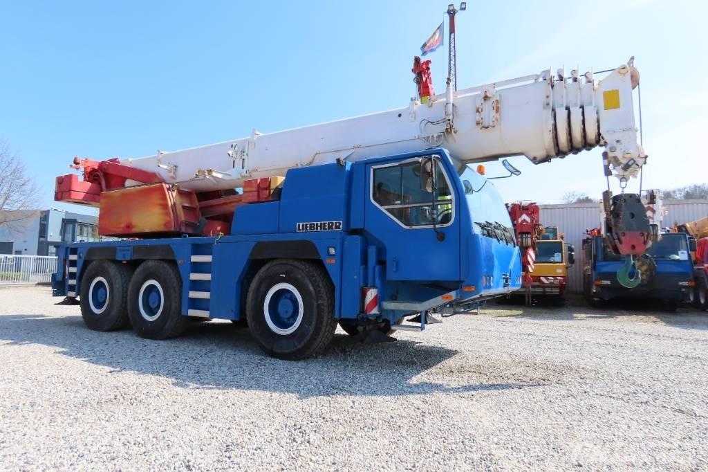 Liebherr LTM 1055-1 Allterreng kraner