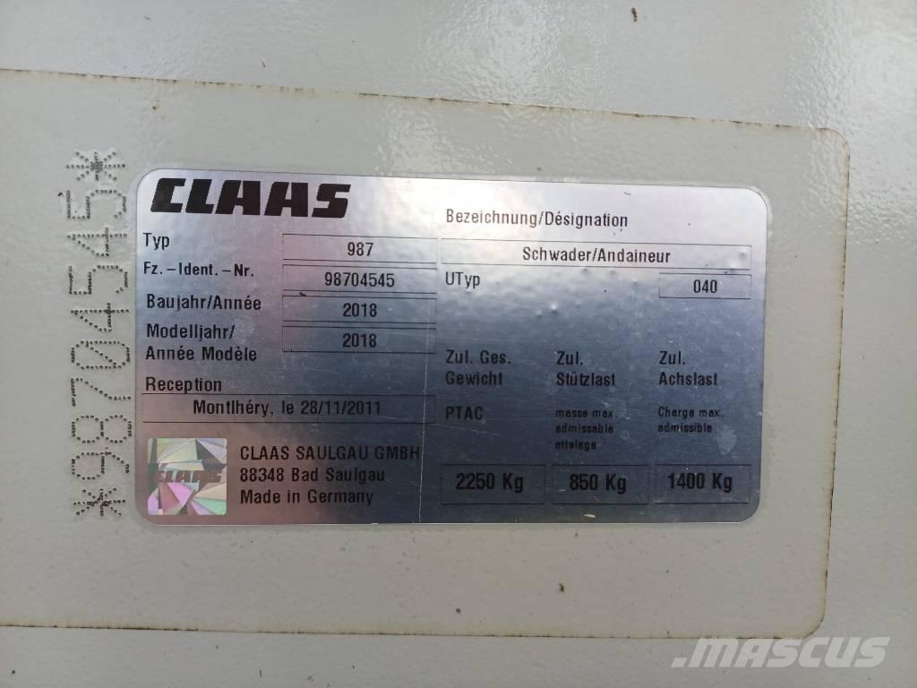 CLAAS Liner 2800 Svanser