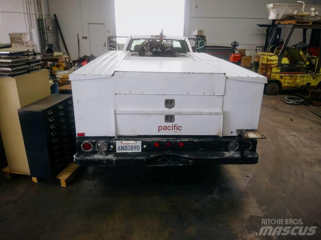 Chevrolet 3500 Pickup/planbiler