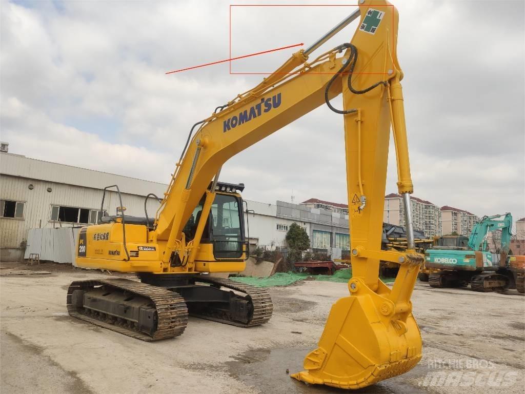 Komatsu PC 200-8 Midigravere 7 - 12t
