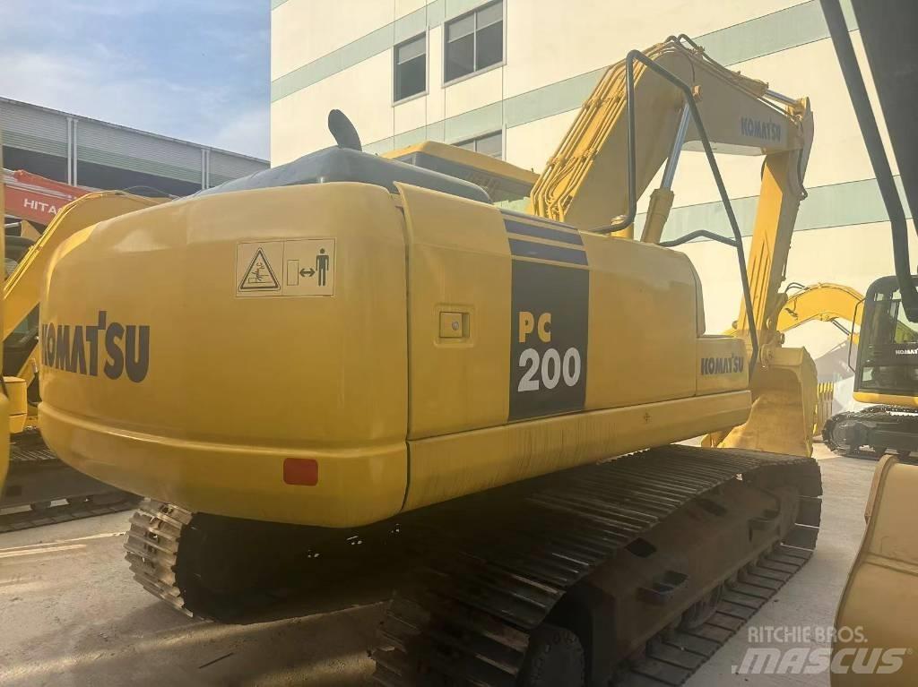 Komatsu PC 200 LC-7 Beltegraver