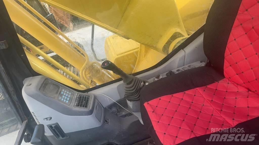 Komatsu PC 200 LC-7 Beltegraver