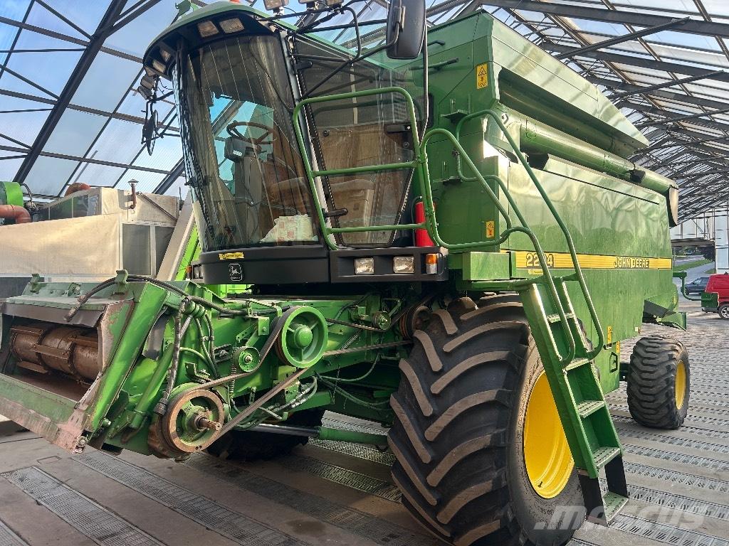 John Deere 2264 Skurtreskere