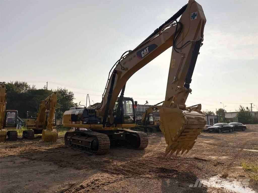CAT 330 D Beltegraver