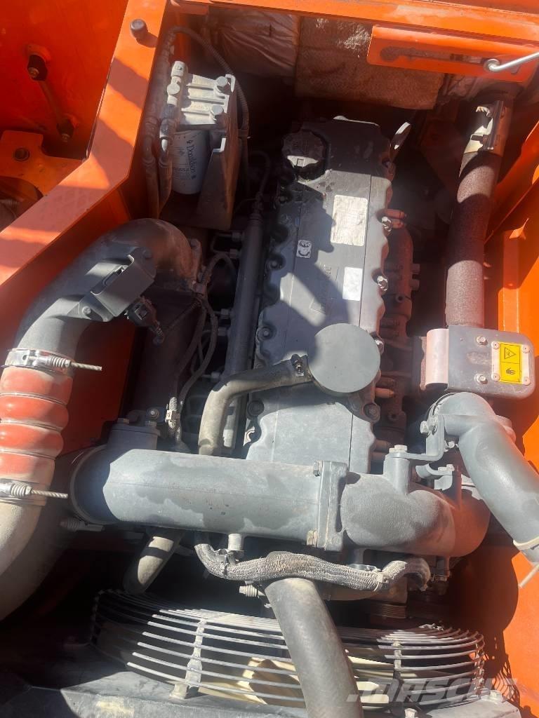 Doosan 235 LCR Beltegraver
