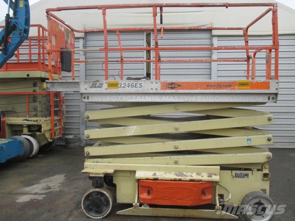 JLG 3246 ES Sakselifter