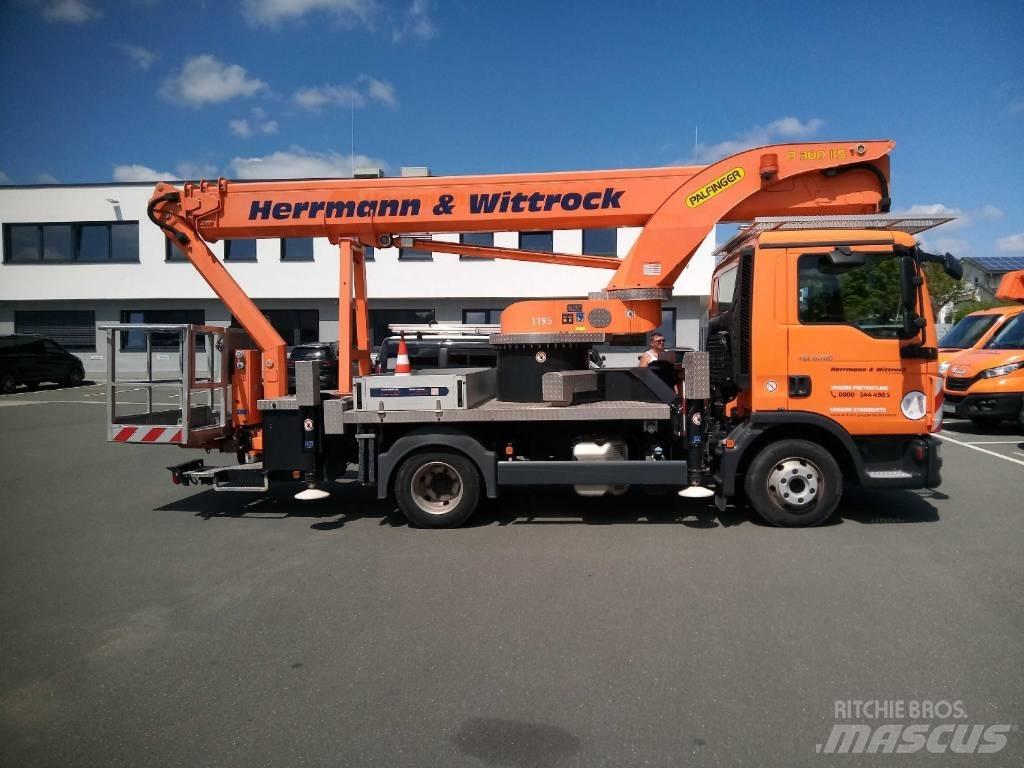 Palfinger P 300 KS Bilmontert lift