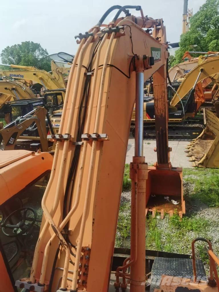 Doosan DH 210 W-7 Hjulgravere