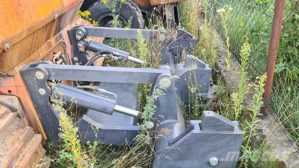 CASE 1150 M Belter, kjettinger og understell