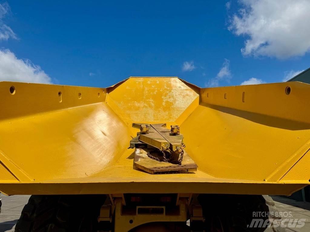 CAT 735 Mini dumpere