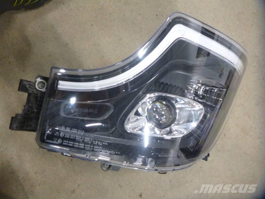 Mercedes-Benz Actros Lys - Elektronikk