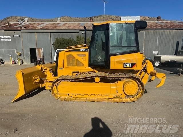 CAT D 5 Dozere Beltegående