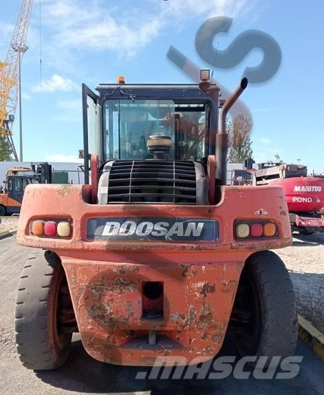 Doosan D160S-5 Diesel Trucker