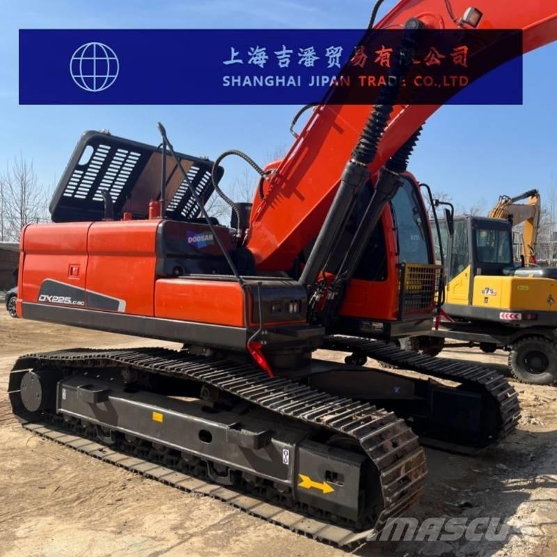 Doosan DX 225 LC Beltegraver