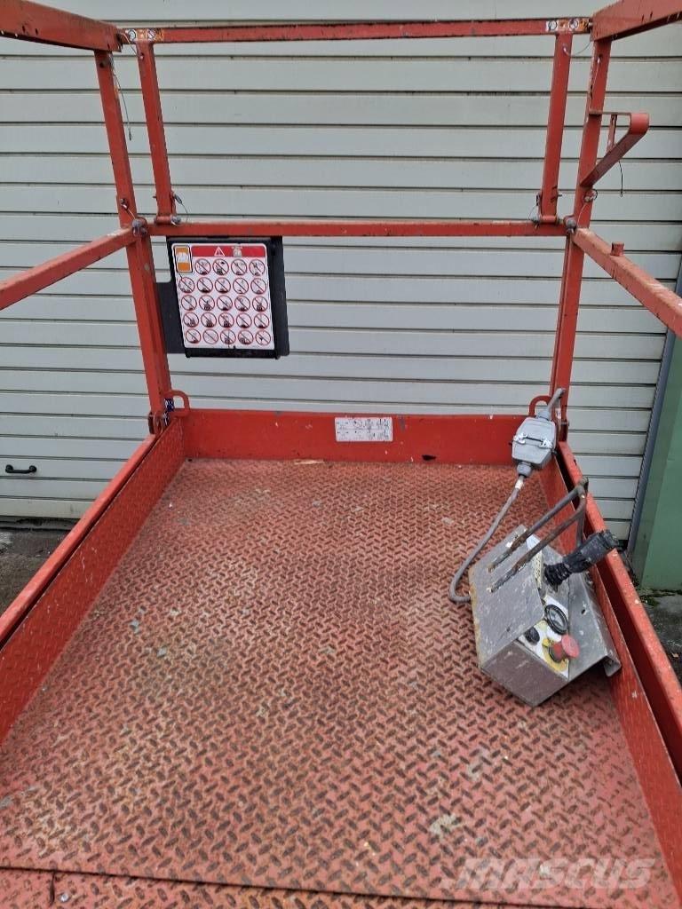 SkyJack SJ III 4632 Sakselifter