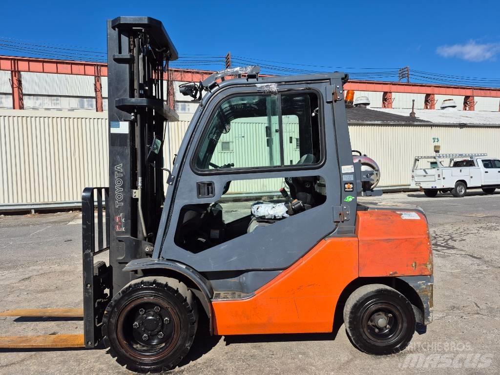 Toyota 8 FGU 32 Gaffeltrucker - Annet