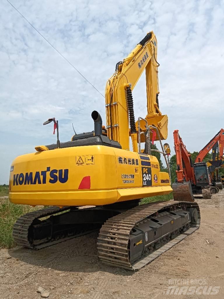 Komatsu PC 240 Beltegraver