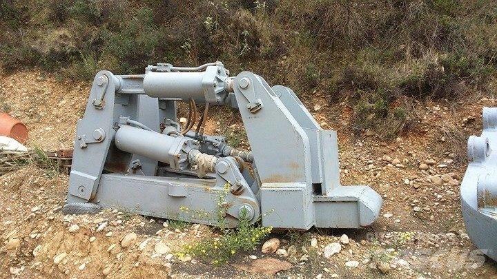 CAT SS RIPPER D9H Asfaltskjærer