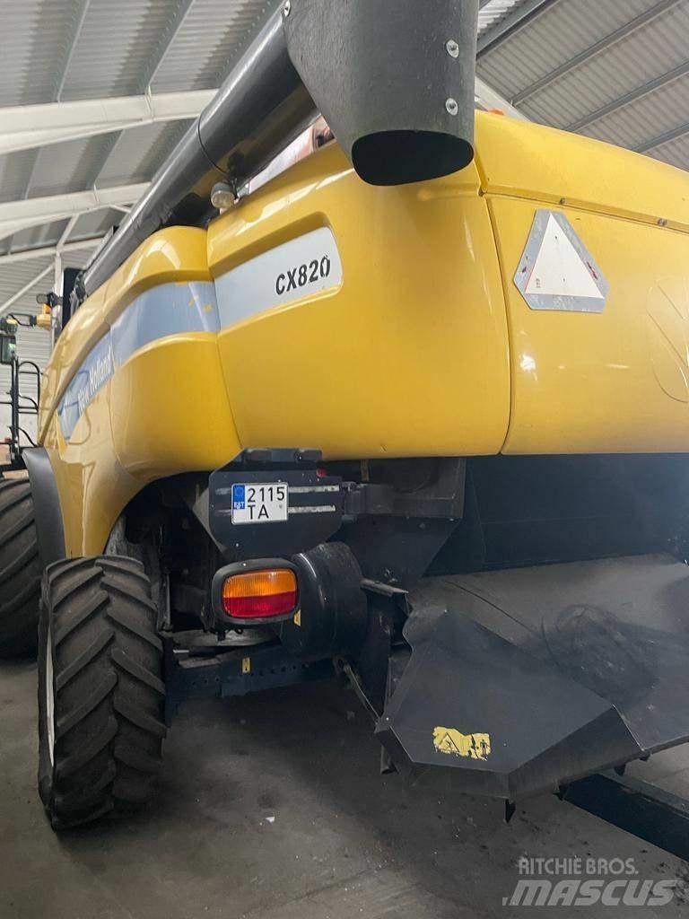 New Holland CX 820 Skurtreskere