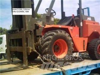 Ausa CV200 Terrenggående gaffeltruck