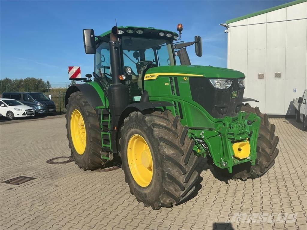 John Deere 6R 250 Traktorer