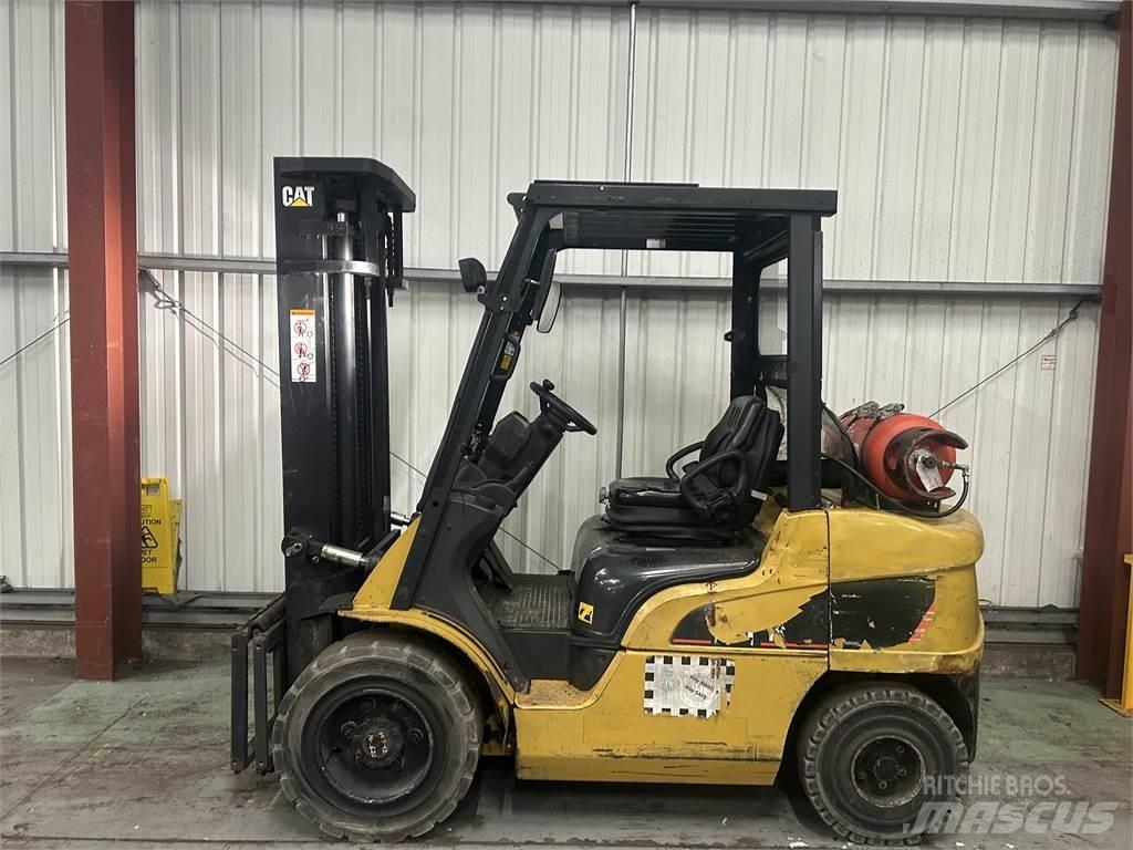 CAT GP35NT Propan trucker