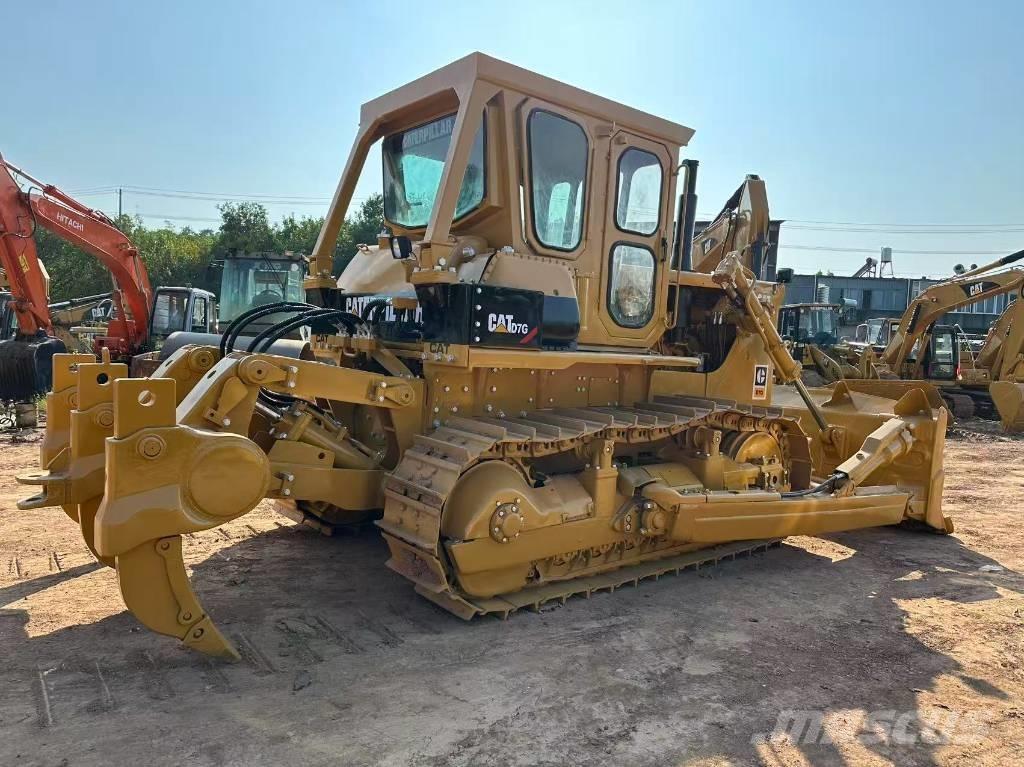 CAT D7G Dozere Beltegående