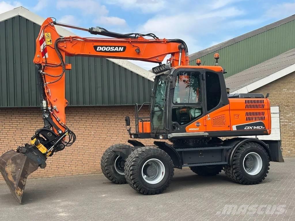 Doosan DX140W-5 Hjulgravere