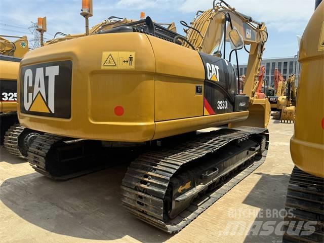 CAT 323 D L Beltegraver