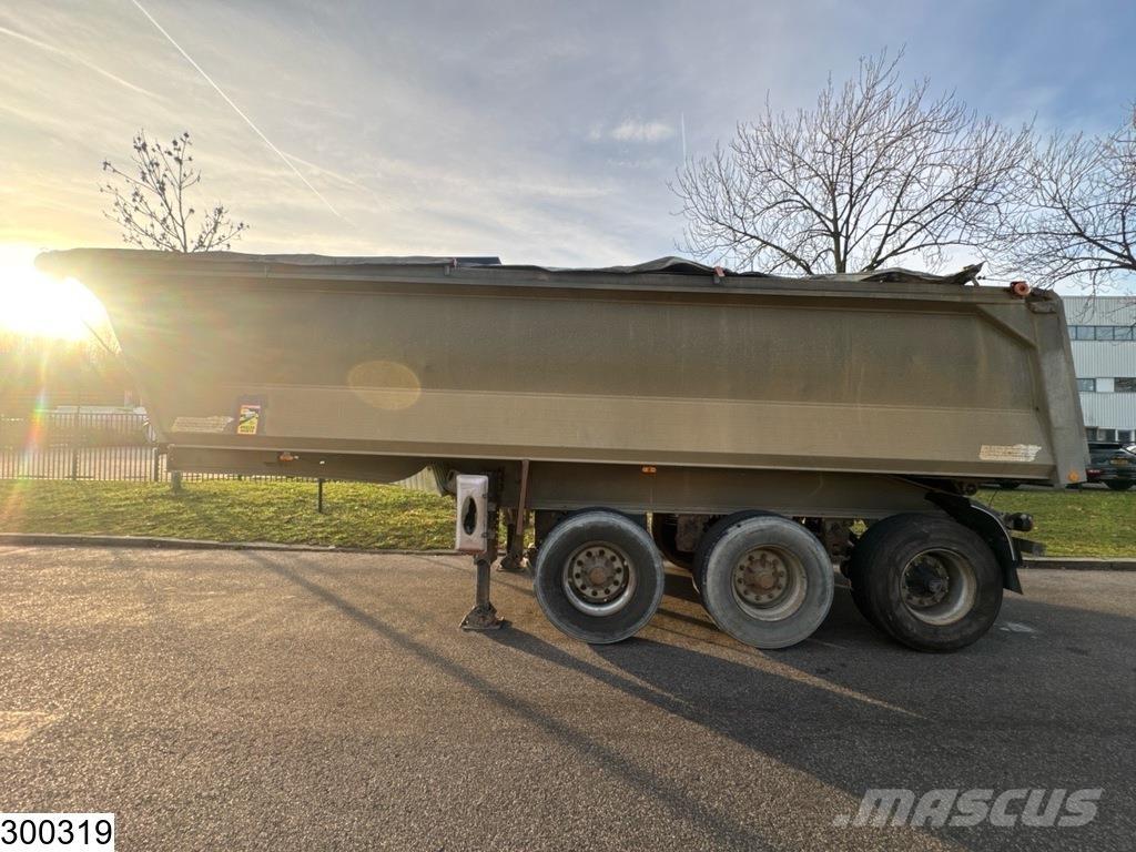 Benalu kipper Tippsemi