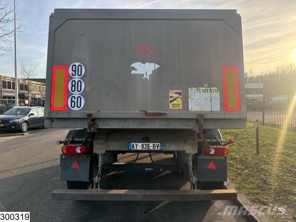 Benalu kipper Tippsemi