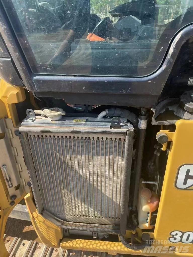 CAT 302 Minigravere <7t