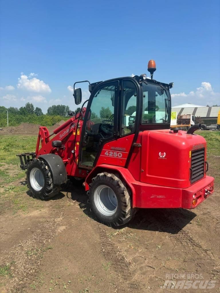 Schäffer 4250 Minilastere