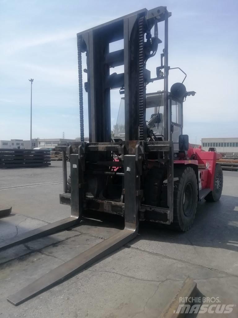 Kalmar DCF 220-12LB Diesel Trucker