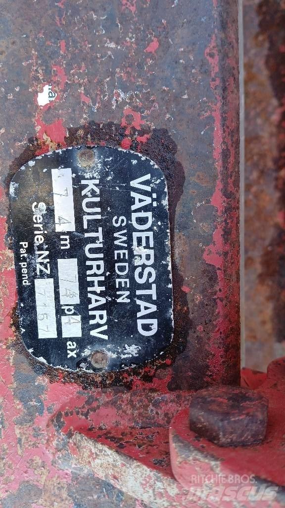 Väderstad NZ    7,4m Harver