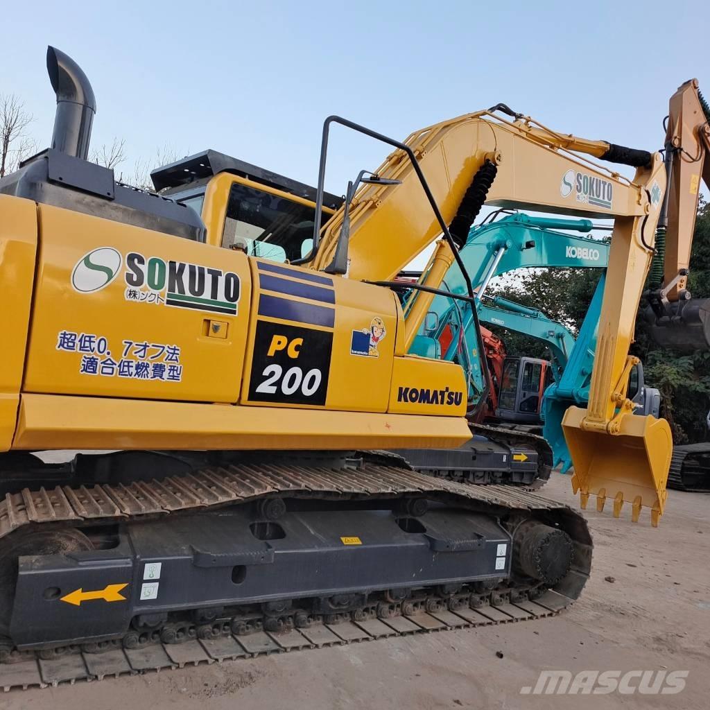 Komatsu PC 200-8 Beltegraver