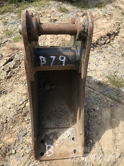  12 BUCKET, 30mm PINS Skuffer