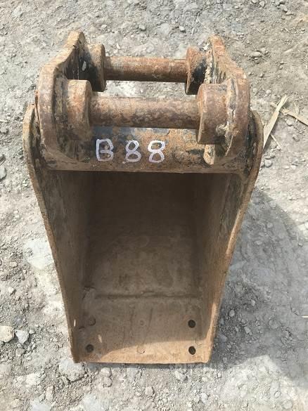  12 BUCKET, 30mm PINS Skuffer