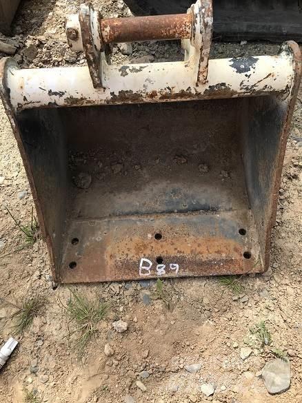  18 BUCKET, 30mm PINS Skuffer